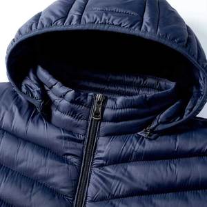 Chaqueta acolchada térmica de invierno personalizada para hombre, prendas de vestir informales con cuello levantado, abrigos de alta calidad, chaqueta acolchada para hombre con capucha - Product Image 2