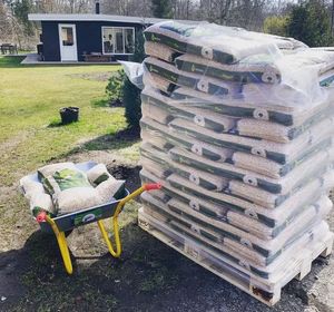 Briquettes de granulés de bois de chêne et de pin haute densité - Product Image 3