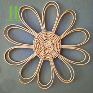 Produit chaud Plaques de chargeur en bambou de style bohème écologique Personnaliser les tailles Variété de couleurs Napperon fait à la main Décoration de table - Product Image 5