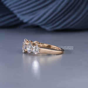 Anillo de Diamantes Cultivados en Laboratorio, Corte Brillante Redondo, Oro Amarillo de 14 Quilates, Lujoso Anillo de 7 Piedras con Calidad EF de 4.12 Quilates, Anillo de Aniversario o Boda para Mujer - Product Image 3