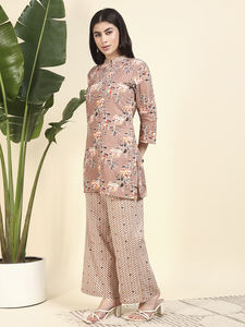 ชุดเซ็ตคุร์ตีผ้าฝ้ายพรีเมียมลายดอกไม้ แขนสามส่วน คอจีน ชายเสื้อผ่าข้างสั้น สไตล์ฤดูร้อน พร้อมกางเกงปาลาซโซ่ สำหรับผู้หญิง |   ระบายอากาศได้ - Product Image 2