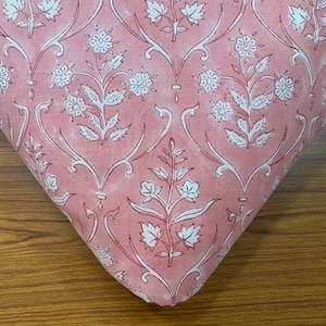 เหงื่อสีชมพู