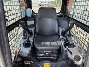 รถตักล้อยาง Kubota SVL75-2 ปี 2024 สำหรับขาย – รถตักขนาดเล็ก 74 แรงม้า พร้อมระบบไฮดรอลิกสำหรับงานก่อสร้าง - Product Image 4