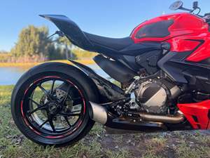 Ducati Streetfighter V2 2022 à vendre - Product Image 2