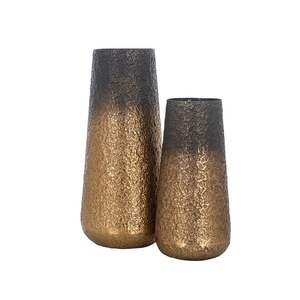 Vase à fleurs en métal de fer à motif floral exquis pour la décoration intérieure haut de gamme style floral de mariage et décoration intérieure moderne - Product Image 1