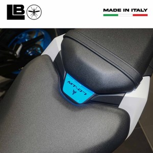 Protector de Asiento Trasero con Adhesivo 3D para Yamaha MT-07 2025 - Product Image 3