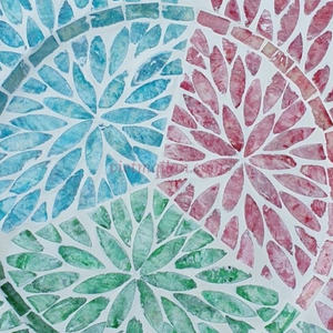 Assiette de présentation en nacre florale aux tons terreux pour un style de table apaisant et les repas quotidiens - Product Image 2