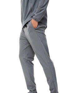 Conjunto de chaqueta cortavientos transpirable suave y cómoda de fabricante, conjunto de manga larga con cremallera y ropa con logotipo personalizado - Product Image 5