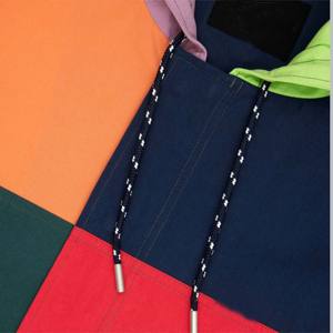 Colorplay Chaqueta con capucha para hombre/mujer Diseño de bloque de color vibrante de moda para ropa informal Estilo callejero Actividades al aire libre en invierno - Product Image 4