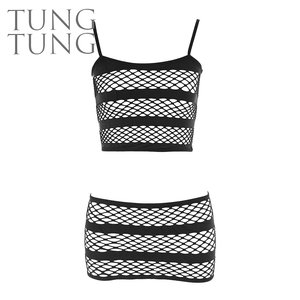 Conjunto de lencería sexy con tirantes finos, top con estampado a rayas y minifalda, hecho en Taiwán - Product Image 2