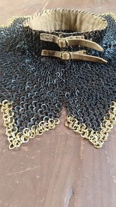 เกราะพิมพ์ลายอัศวินยุคกลางของแท้ - Product Image 3