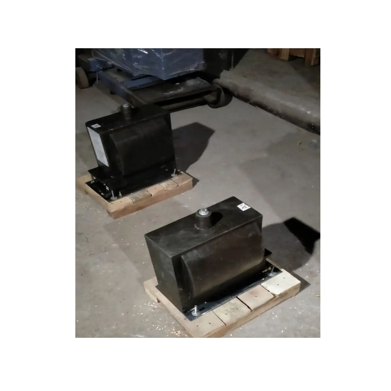 OEM Custom Made 33KV 1PH Ereva Make Indian Original Epoxy Cast Voltage Transformers Metering For Sale By Exporters