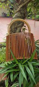 Sac en bambou fait main pour l'exportation au détail-Sac à main élégant à texture d'été pour les voyages et le look décontracté de tous les jours - Product Image 5