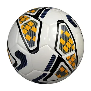 뜨거운 판매 가죽 소재 사용자 정의 크기 고품질 경량 최고의 디자인 새로운 도착 축구 공