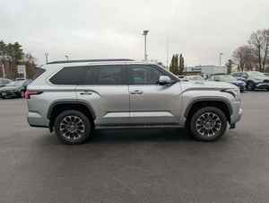 SUV 2024 Ultra-Lujo Diésel Left Aspire 4WD Edición Limitada Automática 4 Asientos Acabado en Cuero Cámara Trasera 360 Techo Panorámico - Product Image 3