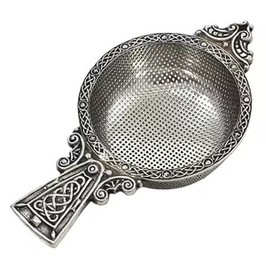 Passoire à thé élégante en maille métallique en acier inoxydable avec finition dorée et brune, parfaite pour le restaurant et les ustensiles de cuisine - Product Image 6