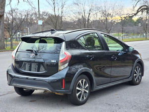 2018มือสอง Toyota Prius C One