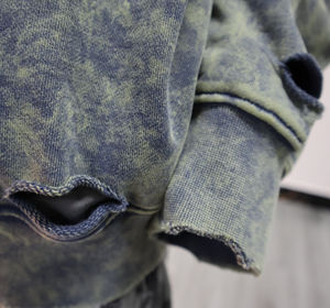 Sudaderas con capucha para hombre al por mayor, personalizadas, vintage, con teñido anudado, bordado 3D, con cremallera, 100% algodón, de peso pesado, desgastadas y cortas - Product Image 3