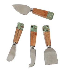 Fabriqué à la main en Inde, manche en bois d'acacia de la meilleure qualité, ensemble de couteaux à fromage en acier inoxydable à 4 trous pour la cuisine et la vaisselle - Product Image 1
