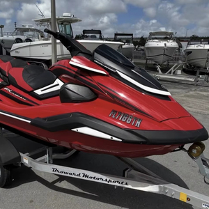 Moto Acuática Jet Ski 2015 1100, 233 Horas de Uso, 3 Cilindros, 151-225HP, Automática, 2026, 2 Asientos, 50km/h - Product Image 1