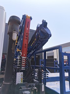 Hot Sale 3 Ton Hydraulic Knuckle Boom Truck <b>Cranes</b> Pickup Truck Mounted <b>Crane</b> Turkey Manufacturer Gearbox Engine Core Components - Product Image 6