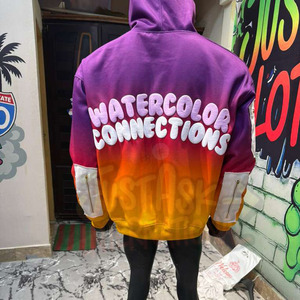 Sudadera con capucha de gran tamaño con degradado vibrante Tie-Dye y Bold 3D Puff Print text Premium pullover estilo casual Hombres Sudaderas con capucha - Product Image 6