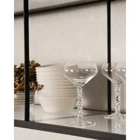 Coupe à pied en verre transparent de luxe pour mariage, forme diamant à facettes, capacité 500-1000 ml, fabrication mécanique, art moderne, unique et personnalisable