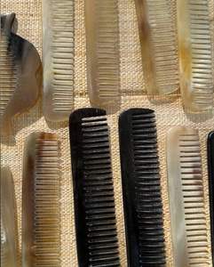 PRODUITS POPULAIRES DE LA MEILLEURE QUALITÉ PEIGNES À CHEVEUX EN CORNE DE BUFFALO Peignes à poignée en Inde au meilleur prix par Natural Creations Inc - Product Image 4