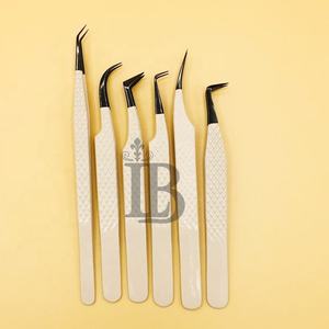 Pince à cils Peach TWEEZERS en acier inoxydable pour extensions de cils en vison, avec logo, couleur beige, offre durable avec logo - Product Image 1