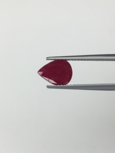 Meilleur prix sur Fine Quality Natural Ruby Loose 6x8mm Gemstone in Pear Cut Blood Red Color pour la fabrication de bijoux African Ruby - Product Image 4
