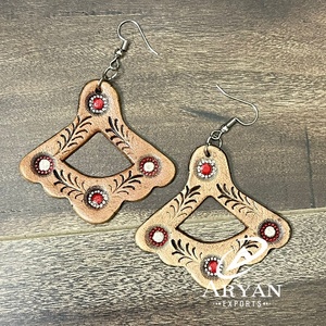 ต่างหูยาวทำจากหนังแท้สไตล์โบโฮตะวันตกต่างหูแบบยาวทำจากหนังแท้ - Product Image 1