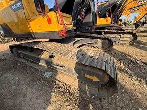 Prix bon marché Excellent état 28 tonnes d'occasion Volvo EC250 roulement de moteur d'excavatrice hydraulique de type chenille inclus 2023 modèle Stock - Product Image 4