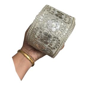 2025 lacets à paillettes de créateur de qualité supérieure passementerie et rubans en dentelle de haute qualité pour l'artisanat de robes de mariée et de mode - Product Image 1