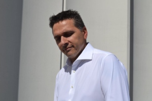 Camicia da uomo di alta qualità 4 vie elasticizzata bianco semplice seguendo <span class=keywords><strong>la</strong></span> tradizione Made in Italy export - Product Image 4