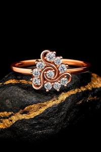 Anillo Minimalista de Plata de Ley 925 con Baño de Oro de 14K, Diseño de Espiral, Engaste de Circonita Cúbica, Anillo de Banda, Joyería Fina para Cumpleaños - Product Image 4