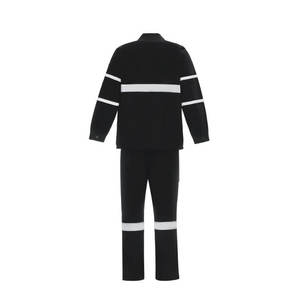 Matériau respirant idéal pour les longs quarts de travail uniforme Design classique parfait pour le travail formel et décontracté uniforme de travail - Product Image 3