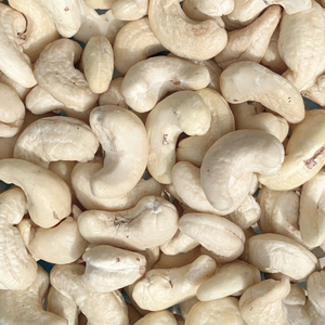 เม็ดมะม่วงหิมพานต์ราคาถูก จำนวนมาก พร้อมส่ง ขนาด WW180, WW240, WW320, LP เม็ดมะม่วงหิมพานต์ดิบ เม็ดมะม่วงหิมพานต์ W240 MOQ ต่ำ - Product Image 1