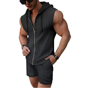 Nouvelle Collection Été – Ensemble Décontracté Homme Deux Pièces Respirant : Gilet Sans Manches et Short avec Chemise à Capuche Zippée - Product Image 3