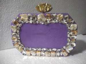 คลัทช์สำหรับผู้หญิงสีสันสดใสมีสายคล้องคอเรซิน - Product Image 3