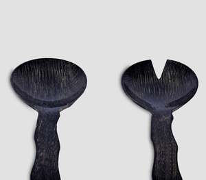 Ensemble de serveurs à salade en bois brun foncé artisanal de luxe avec des poignées ergonomiques ondulées uniques, grande cuillère à mélanger et fourchette de service - Product Image 6