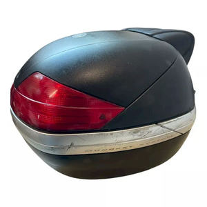 Original for GIVI Monokey Top Case for Motorcycle <b>Cushioned</b> Plastic and Aluminium Alloy Tail Box for <b>Storage</b> Used Condition - Product Image 4