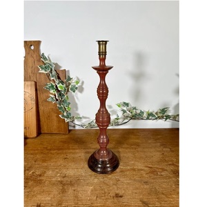 Bougeoir en bois fait à la main de qualité supérieure Supports en bois décoratifs pour centres de table disponibles à bon prix - Product Image 1