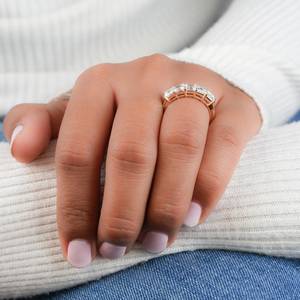 Bijoux délicats 18K 14K or blanc taille émeraude diamant cultivé en laboratoire IGI diamant mariage bagues à la mode prix de gros d'usine - Product Image 3