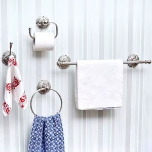 Anneau de serviette en laiton orné d'argent traditionnel en vrac élégant fait à la main porte-serviettes porte-serviettes pour accessoires de salle de bain - Product Image 3