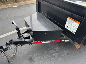 Remolque de plataforma basculante Patriot 5 x 10 para transporte, modelos 2024 y 2025 - Product Image 6