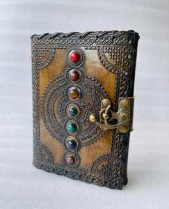 วารสารหนังลายนูนที่มีคุณภาพสูงและออกแบบได้ตามต้องการมีขนาดและสีสำหรับจำหน่ายต่อ - Product Image 4