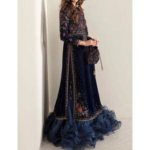 Vente en gros de robe de luxe en velours broderie élégante à la mode traditionnelle nuptiale fête vêtements d'hiver vente réversible de haute qualité - Product Image 6