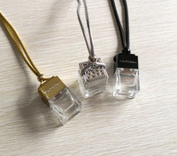 Flacon de parfum carré en bois de 8 ml avec bouchon à vis, estampage à chaud, diffuseur d'air unique pour voiture, flacon vide avec couvercle en bois coloré