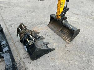 รถขุดขนาดเล็กแบบตีนตะขาบ JCB 26C-1 น้ำหนัก 2.62 ตัน ขายส่ง กำลังเครื่องยนต์ 120 กิโลวัตต์ กำลังขุดสูง รับประกัน 2 ปี สภาพดี - Product Image 6