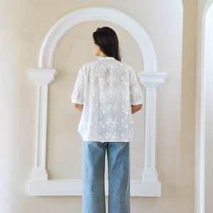 Blusa informal de manga larga de gasa elegante OLAESA, blusa blanca de encaje a la moda con ojales bordados para mujer - Product Image 4
